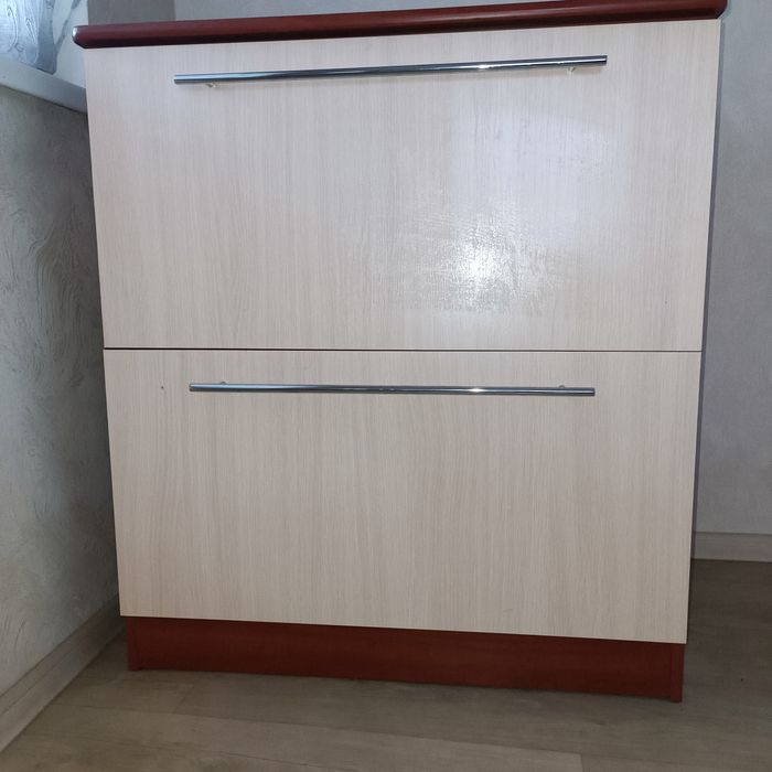 Комод  - тумба .