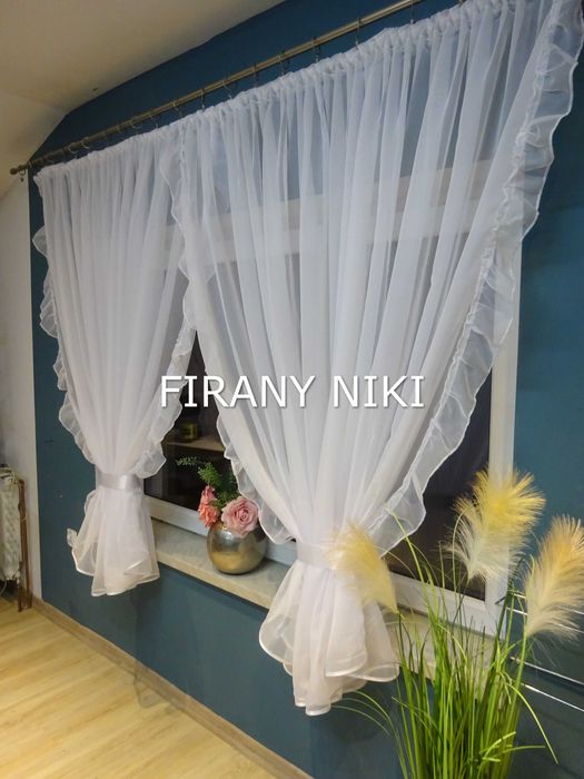 firana z falbanami nr 154