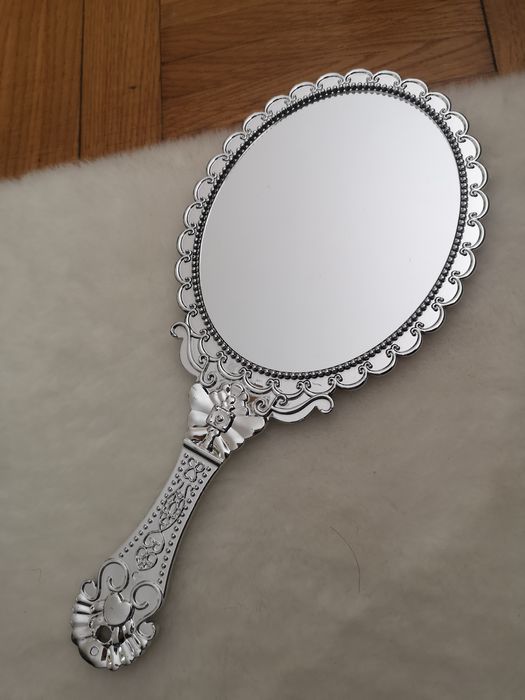 Lusterko kosmetyczne królewskie srebrne do ręki