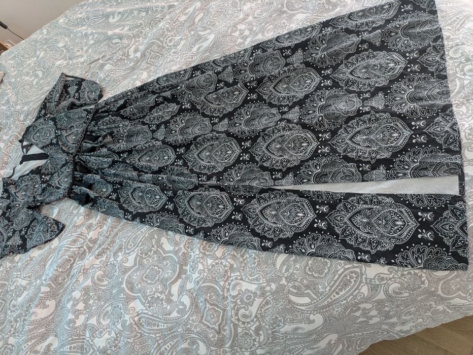 Sukienka Naoko M piękna etno Boho