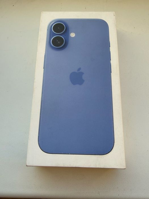 Новий iPhone 16 128GB Ultramarine Neverlock