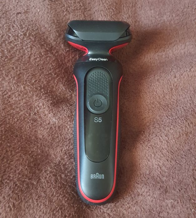 Електробритва Braun Series 5