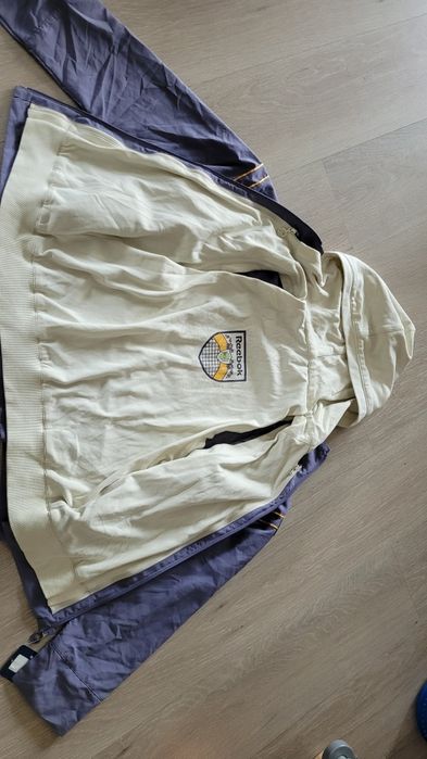 Komplet damski M Reebok kurtka 2w1 I spodnie fioletowe