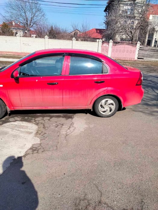 Машина Chevrolet Aveo