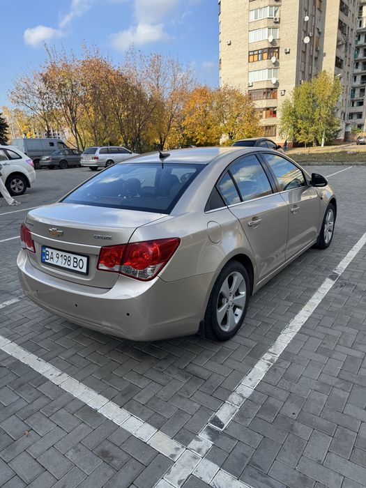 Шевроле Круз офіціал