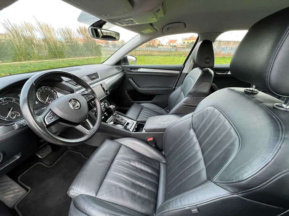 Skoda Superb Break 2.0 TDI DSG Nacional Full Extras
