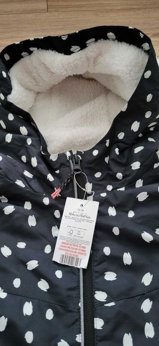 Куртка для дівчинки весняна