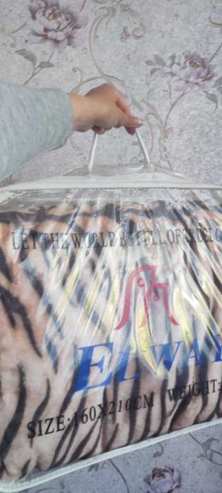 Плед одіяло в новому стані