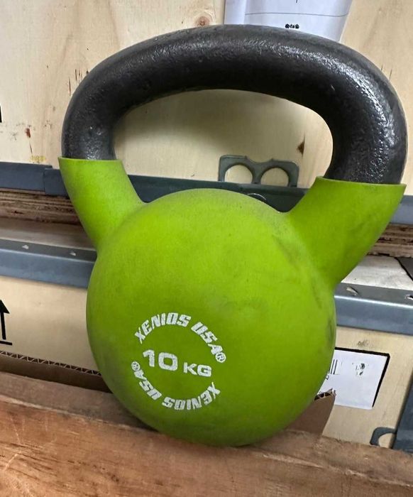 Kettelbell 10 kg, Xenios USA