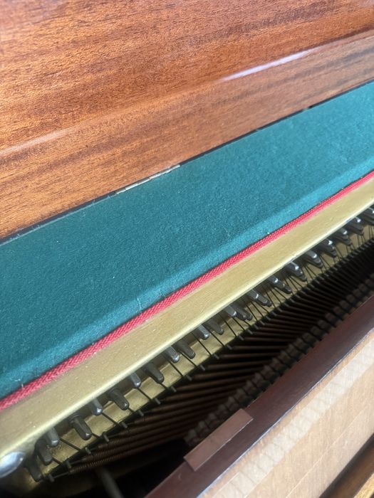 Pianino Liryka używane
