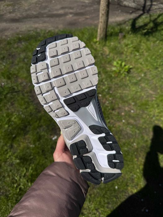 ОРИГІНАЛ! Nike Zoom Vomero 5 Grey 40 40.5 41 42 43 44 44.5 45 | FJ4151-007