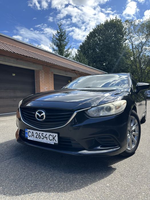 Продаж автомобіля Mazda 6