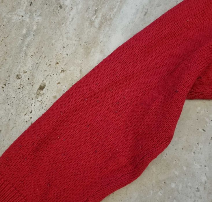 Sweter 158 pierniczek piernik na święta świąteczny zimowy czerwony