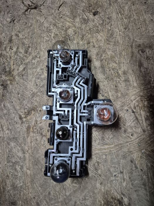 Wkład lampy prawy tył prawa vw passat b5 fl kombi