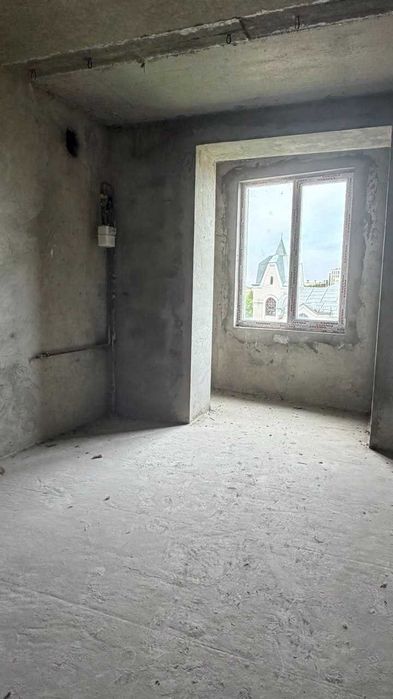 Продаж 2-рівневої квартири на Чорновола