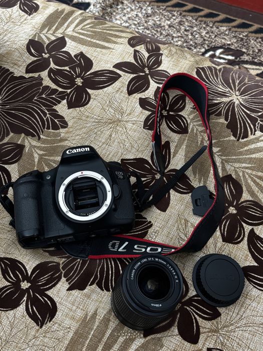Canon eos 7D в ідеальному стані