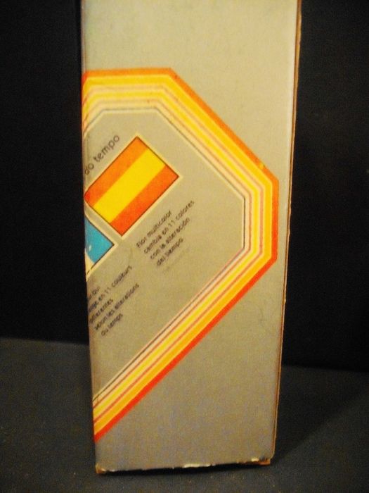 Flor que muda de cor conforme o tempo - Portuguesa