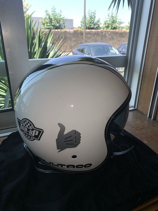 Capacete Bultaco