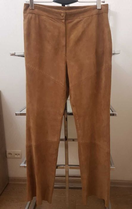 Женские брюки из натуральной замши "MADELEINE".