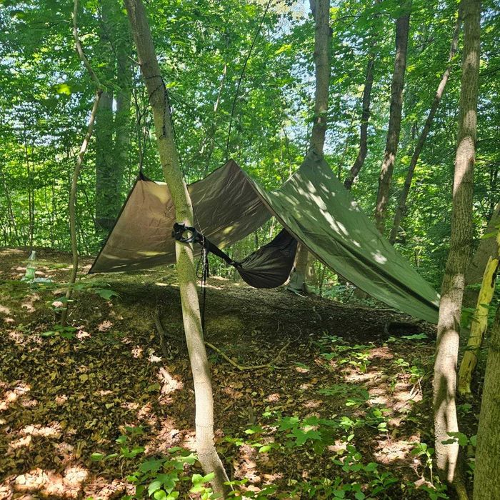 Hamak Turystyczny Dwuosobowy z Moskitierą i Tarpem 250KG Duży XXL NOWY Survivalowy Biwak Bushcraft Camping Wodoodporny Baldachim 350x350 CM Khaki