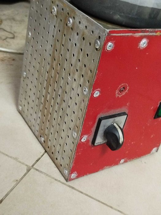 Máquina de agulhas para a indústria de Ourivesaria e Joalharia usada