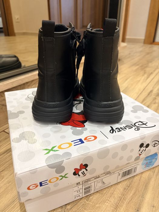 Дитячі демісезонні черевики GEOX