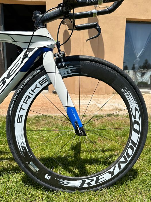 Bicicleta de carbono para triatlo