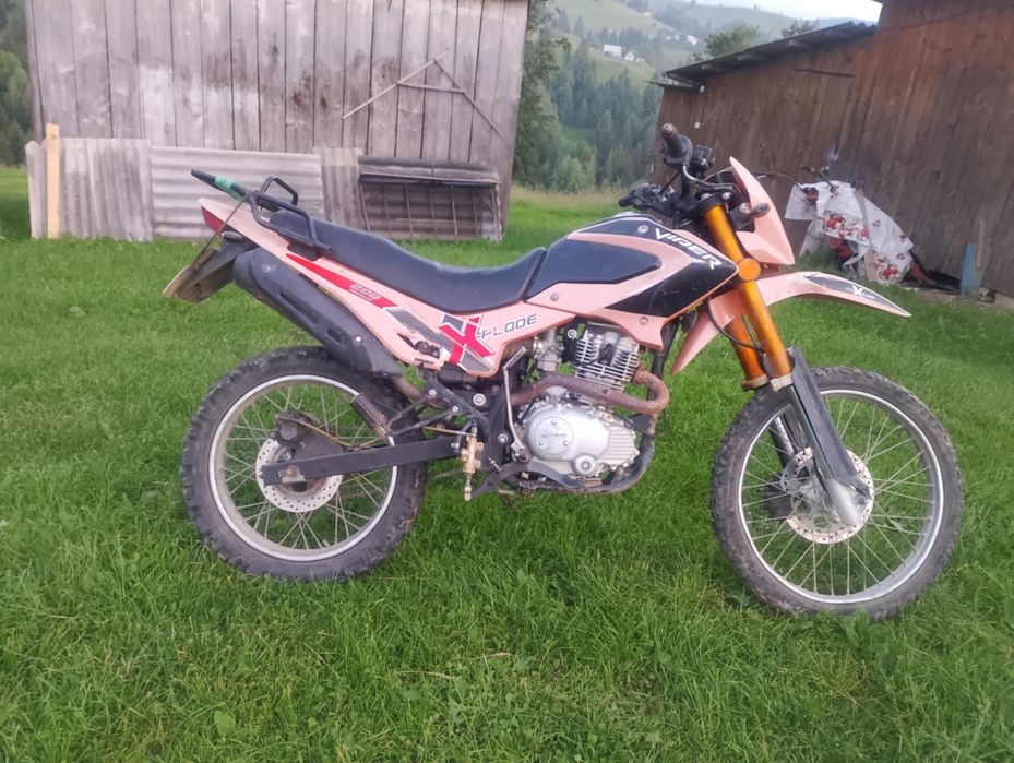 Обмін на авто/Продам VIPER V200R