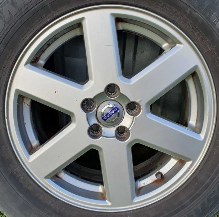 Koła Felgi Alufelgi 17"  VOLVO XC90 5X108 8646831