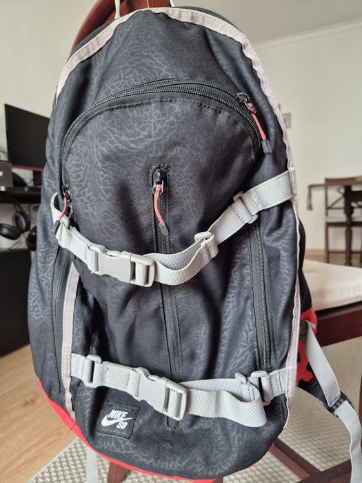 Mochila L Nike SB