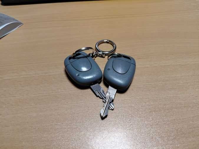 Renault Twingo — fotografia 12