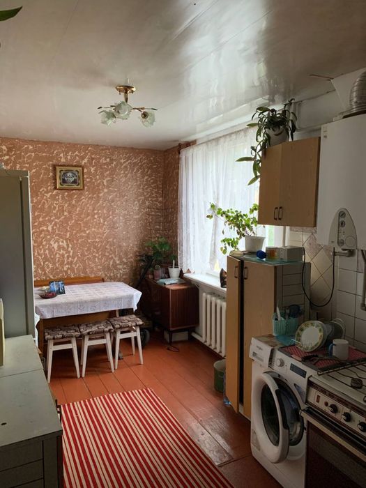 Продаж частини будинку в центрі міста