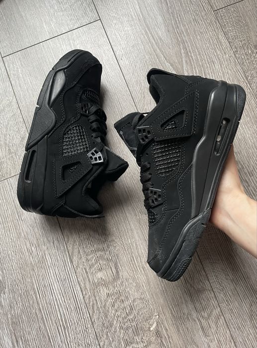 продам Nike Air Jordan 4 Black Camo розмір 39(25см)