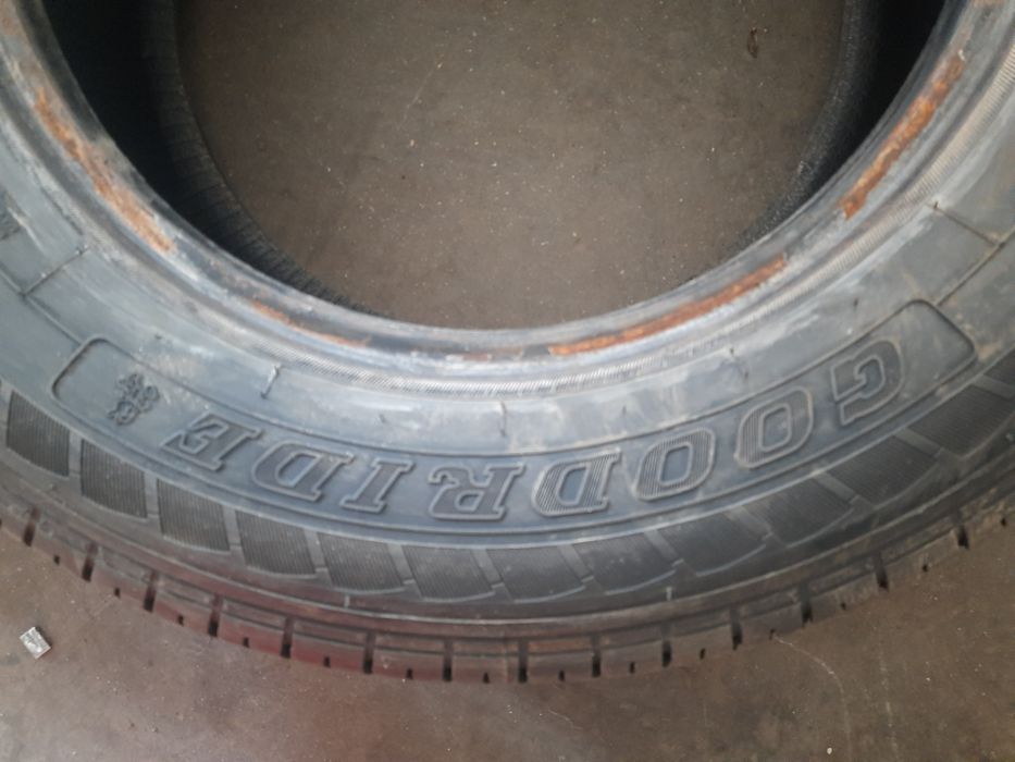 Opony 235/65R16C 115/113R Goodride SC328