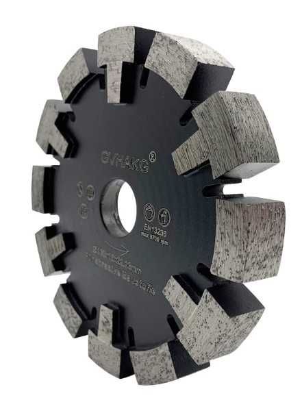 Diamentowy frez do rowków pod ogrzewanie 130 x 17 x 22.23 mm czarny GVHAKG