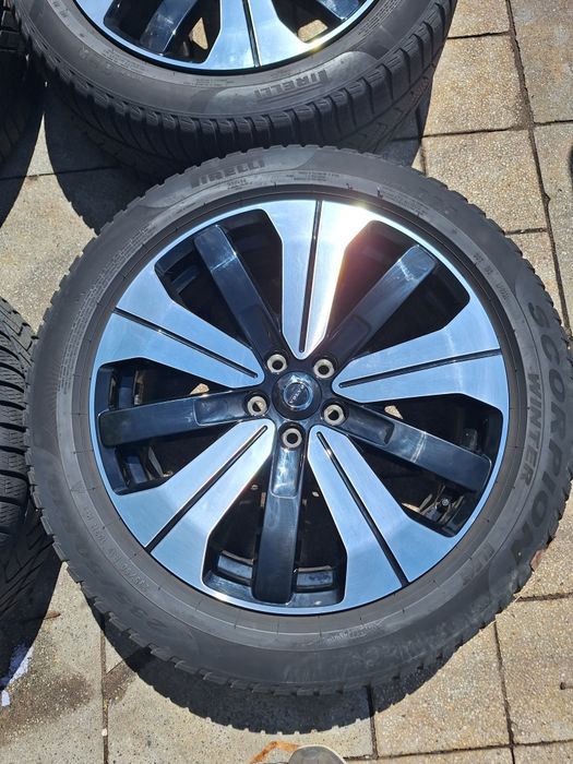 Koła zimowe Volvo EX 40 19 cali 5x108