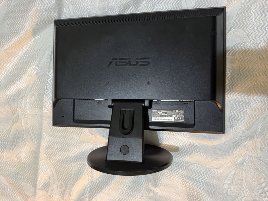 Ecra de computador asus