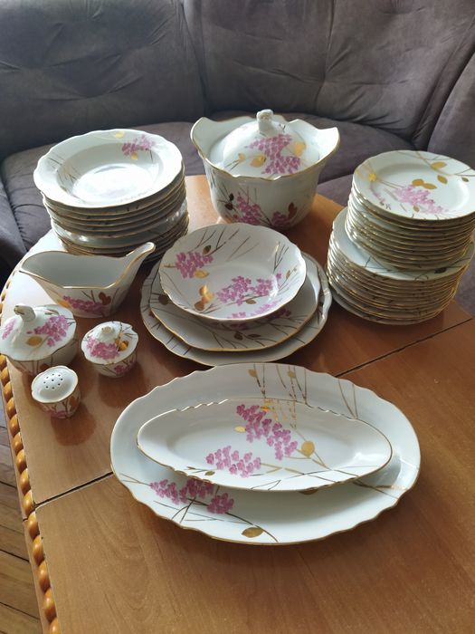 Столовый сервиз 6 персон+доп.тарелки