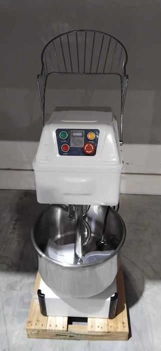 Amassadeira Espiral 20L - NOVA