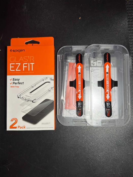 Spigen Glas.TR EZ Fit protetor/película iPhone 11 / XR - 2 unidades