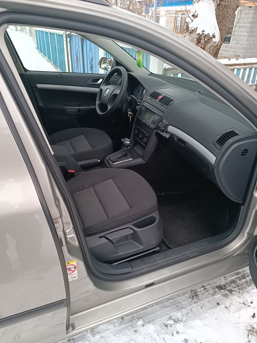 Skoda Octavia A5 1.9 TD, АКПП