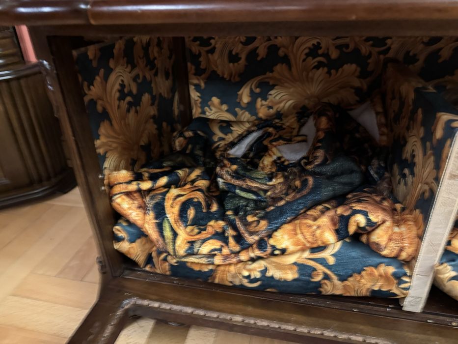 Ludwikowska budka dla psa York  Chihuahua pałacowa