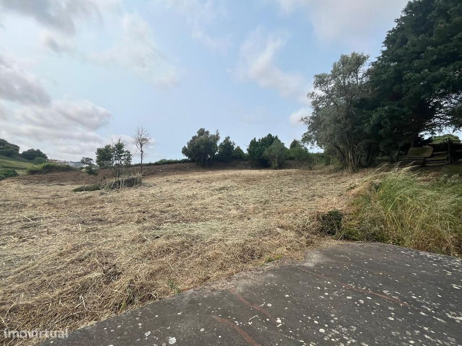 Terreno 1440m2 para construção em Folgados - Sobral de Monte Agraço