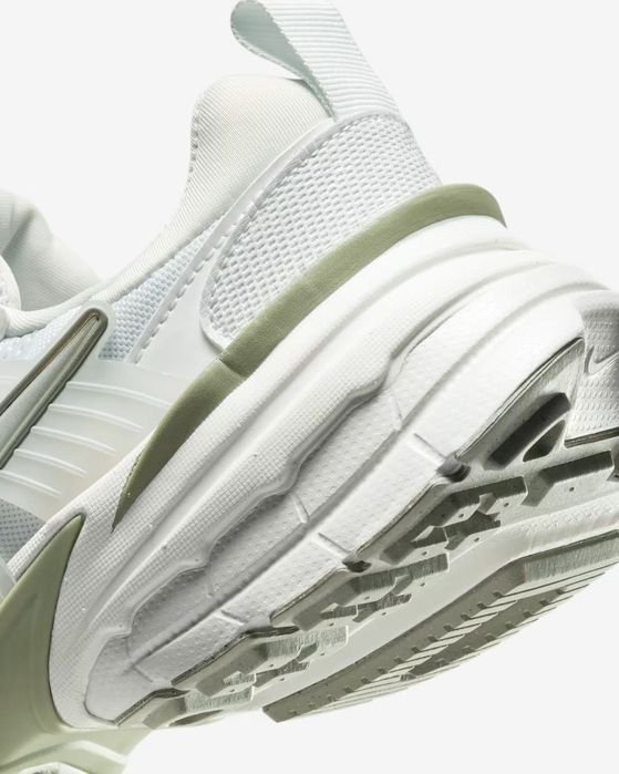 Кросівки V2K run Nike