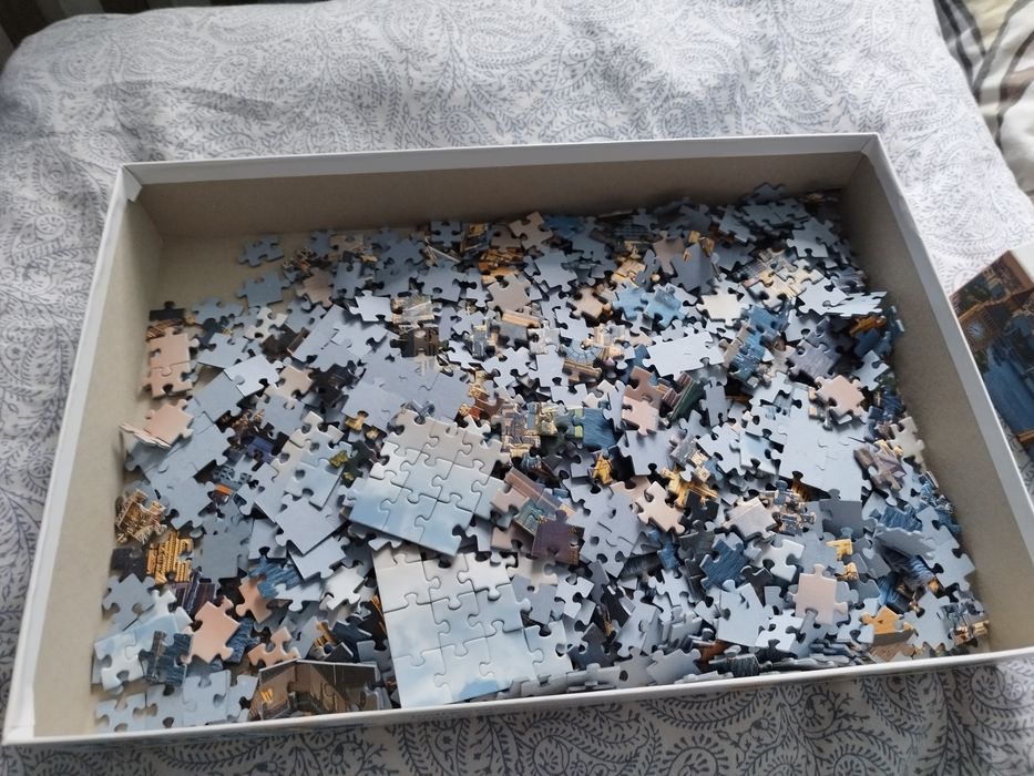 Puzzle 1000 elementów