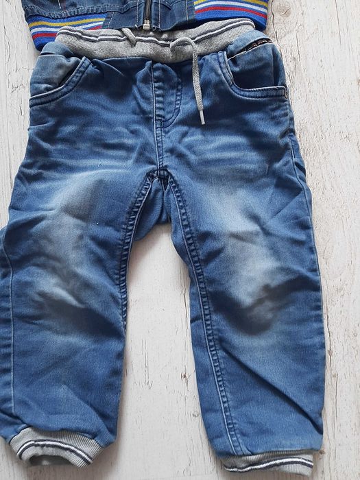 Komplet jeansowy 92 dżinsy i bezrękawnik