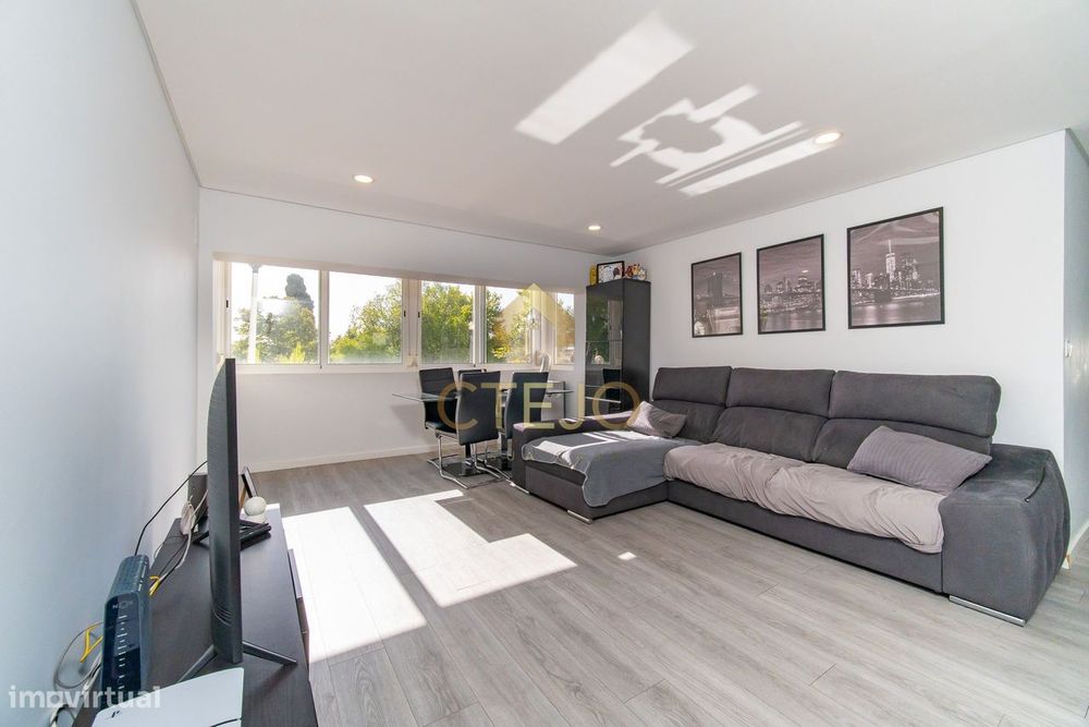 Apartamento T3 C/Arrecadação - Olivais Sul
