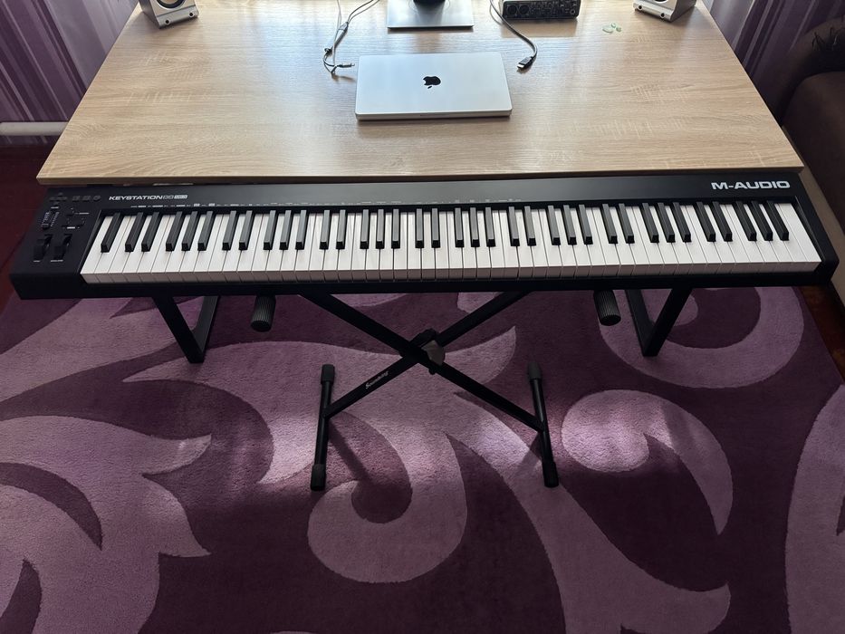 MIDI Клавіатура Keystation MK3, 88 клавіш