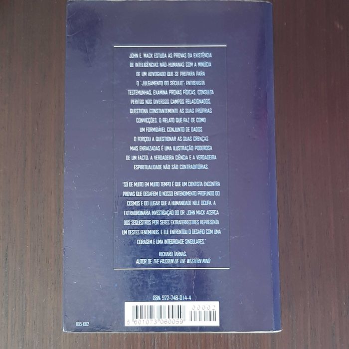 Livro - Sequestro. Encontros com Extraterrestres - Portes Incluidos