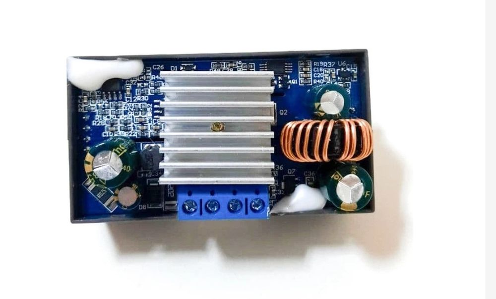 Модуль питания ZK-4KX DC-DC с функциями понижаю и повыш